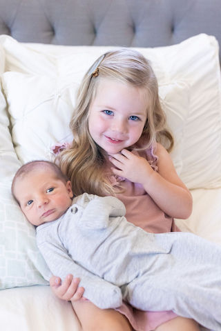 Newborn with older sibling photo shoot